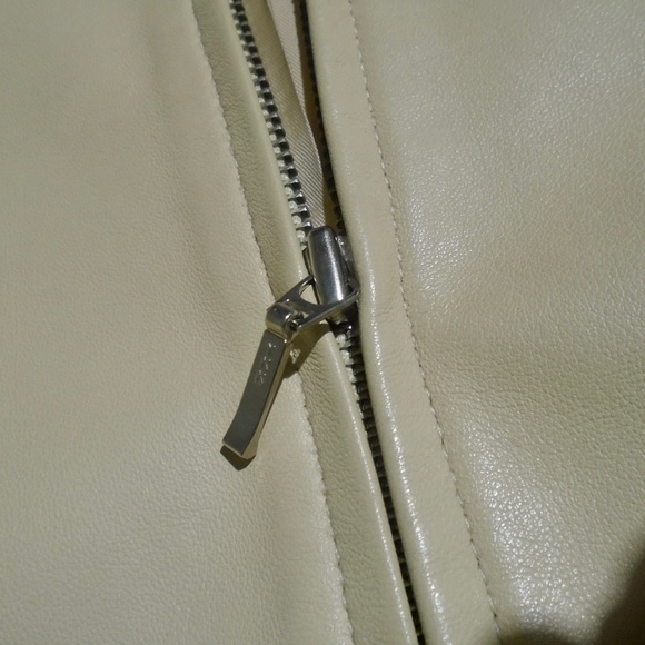 ANN TAYLOR 100% Leather Moto Jacket M Vanilla - Picture 5 of 10